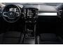 Volvo XC40 1.5 T5 Twin Engine Momentum Pro | Incl. 12 maanden garantie | Voor/achter stoelen verwarmd | Achteruitrijcamera | Parkeersensoren | Stuurwielverwarming | Navigatie | Apple carplay/android auto | Elektrische kofferklep | Cruise control
