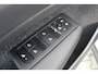Volvo XC40 1.5 T5 Twin Engine Momentum Pro | Incl. 12 maanden garantie | Voor/achter stoelen verwarmd | Achteruitrijcamera | Parkeersensoren | Stuurwielverwarming | Navigatie | Apple carplay/android auto | Elektrische kofferklep | Cruise control