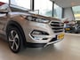 Hyundai Tucson 1.6 GDi Comfort,Navigatie,Achteruitrijcamera,Trekhaak,Climate&Cruisecontrol,Bluetooth,V&A Stoelverwarming,V&ASensoren,Rijstrook&Regensensors,Aux Usb Aansluiting,19 Inch Lmv