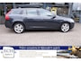 Volvo V60 T3 150 pk Momentum, Navi, Trekhaak, 17 inch