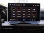 Volkswagen Golf Variant Life Edition 1.5 TSI 116 pk | Wegklapbare trekhaak | Adaptieve Cruise Control | Elektrisch bedienbare achterklep | Achteruitrijcamera | Stoelverwarming | 18 inch velgen | Fabrieksgarantie