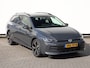 Volkswagen Golf Variant Life Edition 1.5 TSI 116 pk | Wegklapbare trekhaak | Adaptieve Cruise Control | Elektrisch bedienbare achterklep | Achteruitrijcamera | Stoelverwarming | 18 inch velgen | Fabrieksgarantie