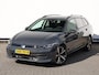 Volkswagen Golf Variant Life Edition 1.5 TSI 116 pk | Wegklapbare trekhaak | Adaptieve Cruise Control | Elektrisch bedienbare achterklep | Achteruitrijcamera | Stoelverwarming | 18 inch velgen | Fabrieksgarantie