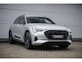 Audi E-tron 55 Quattro 95 kWh | SoH 98,6% | Panodak | Luchtvering | B&O | Leder | 20 inch |