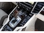 Porsche Cayenne 4.8 Turbo 958 | 14.000KM | Porsche Exclusive | Panorama | Ceramic Brakes | Adaptive Cruise Control