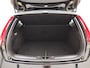 Volvo V40 2.0 T3 153pk Nordic+ / Stoelverwarming / Stand kachel / Parkeersensoren / All-season banden / Verwarmbaar vorruit