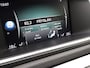 Volvo V40 2.0 T3 153pk Nordic+ / Stoelverwarming / Stand kachel / Parkeersensoren / All-season banden / Verwarmbaar vorruit