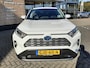 Toyota RAV4 2.5 HYBRID AWD EXECUTIVE TREKHAAK 360°CAMERA JBL-AUDIO BLIND-SPOT STOEL/STUURVERW STOELKOELING PARK-SENSOREN ELEK-ACHTERKLEP LEDER MEMORY-SEATS AD-CRUISE