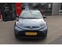 Toyota Aygo X PLAY 5-DEURS AIRCO AD-CRUISE APPLE/ANDROID CAMERA NL-AUTO