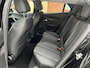 Peugeot e-2008 EV Allure Pack 50 kWh | Stoelverwarming | Camera achter | Carplay/Android Auto |