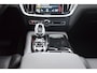 Volvo V60 2.0 T8 Recharge AWD Inscription PANORAMADAK / EL.TREKHAAK / LEER / CAMERA / HARMAN-KARDON