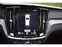 Volvo V60 2.0 T8 Recharge AWD Inscription PANORAMADAK / EL.TREKHAAK / LEER / CAMERA / HARMAN-KARDON