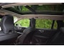 Volvo V60 2.0 T8 Recharge AWD Inscription PANORAMADAK / EL.TREKHAAK / LEER / CAMERA / HARMAN-KARDON