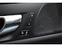 Volvo V60 2.0 T8 Recharge AWD Inscription PANORAMADAK / EL.TREKHAAK / LEER / CAMERA / HARMAN-KARDON