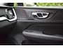 Volvo V60 2.0 T8 Recharge AWD Inscription PANORAMADAK / EL.TREKHAAK / LEER / CAMERA / HARMAN-KARDON