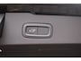 Volvo V60 2.0 T8 Recharge AWD Inscription PANORAMADAK / EL.TREKHAAK / LEER / CAMERA / HARMAN-KARDON