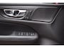 Volvo V60 2.0 T8 Recharge AWD Inscription PANORAMADAK / EL.TREKHAAK / LEER / CAMERA / HARMAN-KARDON