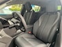 Peugeot 308 Allure | 17" lichtmetalen velgen 'HALONG' | Achteruitrijcamera 180° (Visiopark 1) | Autonomous Emergency Braking d.m.v. radar i.p.v. camera