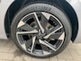 Peugeot 308 Allure | 17" lichtmetalen velgen 'HALONG' | Achteruitrijcamera 180° (Visiopark 1) | Autonomous Emergency Braking d.m.v. radar i.p.v. camera