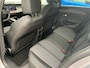 Peugeot 308 Allure | 17" lichtmetalen velgen 'HALONG' | Achteruitrijcamera 180° (Visiopark 1) | Autonomous Emergency Braking d.m.v. radar i.p.v. camera