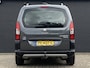 Peugeot Partner Tepee 1.2 PureTech Allure 110 pk | navigatie | panoramadak | trekhaak | camera | 5 persoons | 2 schuifdeuren