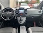 Peugeot Partner Tepee 1.2 PureTech Allure 110 pk | navigatie | panoramadak | trekhaak | camera | 5 persoons | 2 schuifdeuren