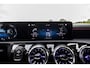 Mercedes-Benz A-klasse 250 e Premium Plus AMG | Camera | 18" | Sfeer