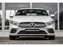 Mercedes-Benz A-klasse 250 e Premium Plus AMG | Camera | 18" | Sfeer