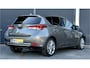 Toyota Auris 1.8 Hybrid Dynamic Ultimate / Pano / Cruis / Stoelverwr.