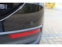 Volkswagen Passat Variant 1.5 eTSI 150 pk | Incl. 12 maanden Garantie | Stoel/stuur verwarming | Achteruitrijcamera | Adaptive cruise controle | Dodehoekdetectie | Parkeersensoren V+A | Navigatie | Apple CarPlay/Android Auto | Draadloze telefoonlader | Climate controle | Lane assist | Keyless start | LED Koplampen | 18 Inch LMV | Schakelmogelijkheid aan stuurwiel |
