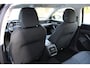 Volkswagen Passat Variant 1.5 eTSI 150 pk | Incl. 12 maanden Garantie | Stoel/stuur verwarming | Achteruitrijcamera | Adaptive cruise controle | Dodehoekdetectie | Parkeersensoren V+A | Navigatie | Apple CarPlay/Android Auto | Draadloze telefoonlader | Climate controle | Lane assist | Keyless start | LED Koplampen | 18 Inch LMV | Schakelmogelijkheid aan stuurwiel |