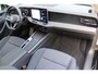 Volkswagen Passat Variant 1.5 eTSI 150 pk | Incl. 12 maanden Garantie | Stoel/stuur verwarming | Achteruitrijcamera | Adaptive cruise controle | Dodehoekdetectie | Parkeersensoren V+A | Navigatie | Apple CarPlay/Android Auto | Draadloze telefoonlader | Climate controle | Lane assist | Keyless start | LED Koplampen | 18 Inch LMV | Schakelmogelijkheid aan stuurwiel |