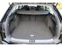 Volkswagen Passat Variant 1.5 eTSI 150 pk | Incl. 12 maanden Garantie | Stoel/stuur verwarming | Achteruitrijcamera | Adaptive cruise controle | Dodehoekdetectie | Parkeersensoren V+A | Navigatie | Apple CarPlay/Android Auto | Draadloze telefoonlader | Climate controle | Lane assist | Keyless start | LED Koplampen | 18 Inch LMV | Schakelmogelijkheid aan stuurwiel |
