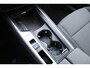 Volkswagen Passat Variant 1.5 eTSI 150 pk | Incl. 12 maanden Garantie | Stoel/stuur verwarming | Achteruitrijcamera | Adaptive cruise controle | Dodehoekdetectie | Parkeersensoren V+A | Navigatie | Apple CarPlay/Android Auto | Draadloze telefoonlader | Climate controle | Lane assist | Keyless start | LED Koplampen | 18 Inch LMV | Schakelmogelijkheid aan stuurwiel |