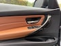 BMW 3-Serie 320i 184pk Luxury,Leer,Xenon,NaviPro,Stoelverw,Clima,Cruise,PDC