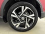 Toyota C-HR 1.8 Hybrid Dynamic | Trekhaak | Dodehoek | Navigatie | Parkeersensoren | Apple Carplay / Android Auto