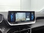 Peugeot e-208 EV Blue Lease Allure 50 kWh 136pk Automaat | Dealer Onderhouden | Navigatie | Climate Control | Cruise Control | Achteruitrijcamera | Parkeersensoren Achter | LED Koplampen | Verwarmbare Voorstoelen | 16' Lichtmetalen Velgen | Apple Carplay/Android Auto |