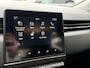 Renault Clio 1.0 TCe Zen Black Line | NAP | Trekhaak | Dealer onderhouden | DAB | Apple Carplay | Android Auto | Cruise Control | LED | Airco |