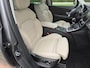 Renault Grand Scenic 1.3 TCe Intens 160 PK Automaat / 1e Eigenaar / Dealer Onderhouden / Lederen Bekleding met Elektrische Stoelen / Adaptief Cruise Control / Head Up Display / Bose Audio / Stoelverwarming / Dode Hoek Detectie / Achteruitrijcamera / Z.G.A.N. WINTERSET LM 7 / 6.5 MM PROFIEL €500,-