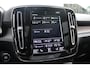 Volvo XC40 T3 163PK AUT8 R-Design | Adaptive Cruise & Pilot Assist | Power Seats incl. Memory | 360 Camera | Schuif-/kanteldak | BLIS | Stoel & Stuurverwarming | AppleCarplay&AndroidAuto | Premium Harman/Kardon Audio |