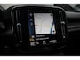 Volvo XC40 T3 163PK AUT8 R-Design | Adaptive Cruise & Pilot Assist | Power Seats incl. Memory | 360 Camera | Schuif-/kanteldak | BLIS | Stoel & Stuurverwarming | AppleCarplay&AndroidAuto | Premium Harman/Kardon Audio |