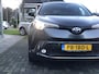 Toyota C-HR 1.8 Hybrid Executive | Navigatie, Half Leer, Parkeersensoren, Stoelverwarming, Keyless, 18 inch, Perfecte staat!