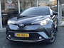 Toyota C-HR 1.8 Hybrid Executive | Navigatie, Half Leer, Parkeersensoren, Stoelverwarming, Keyless, 18 inch, Perfecte staat!