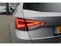SEAT Arona 1.5 TSI EVO FR Business Intense | Incl. 12 maanden garantie | Voorstoelen verwarmd | Airco | Lichtmetalen velgen | Bluetooth | Apple carplay/Android auto | Navigatie | Climate control | Cruise control | Achteruitrijcamera | Parkeersensoren