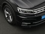 Volkswagen Tiguan 1.4 TSI 150 pk DSG ACT Highline Business R / R-Line | Panoramadak | Trekhaak | Leder | Geheugenstoel | Rondomzicht camera