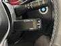 Renault Captur 145PK E-Tech Hybrid Intens Automaat | 1e eigenaar | Navi | Camera | Apple CarPlay/Android Auto | Climate Control | Parkeersensoren | Full LED | Licht & Regen Sensor | Lichtmetalen Velgen |