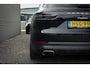 Porsche Cayenne 3.0 E-Hybrid / Pano / Massage / Trekhaak / Luchtvering / Rear Seat Entertainment