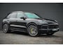 Porsche Cayenne 3.0 E-Hybrid / Pano / Massage / Trekhaak / Luchtvering / Rear Seat Entertainment