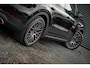 Porsche Cayenne 3.0 E-Hybrid / Pano / Massage / Trekhaak / Luchtvering / Rear Seat Entertainment