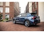 Lynk & Co 01 1.5 | Panoramadak | Adaptive cruise control | 360 Camera | Navigatie | LED koplampen | Keyless | Apple Carplay / Android | Dode hoek detectie | 20 inch velgen | 6,6 kW lader |